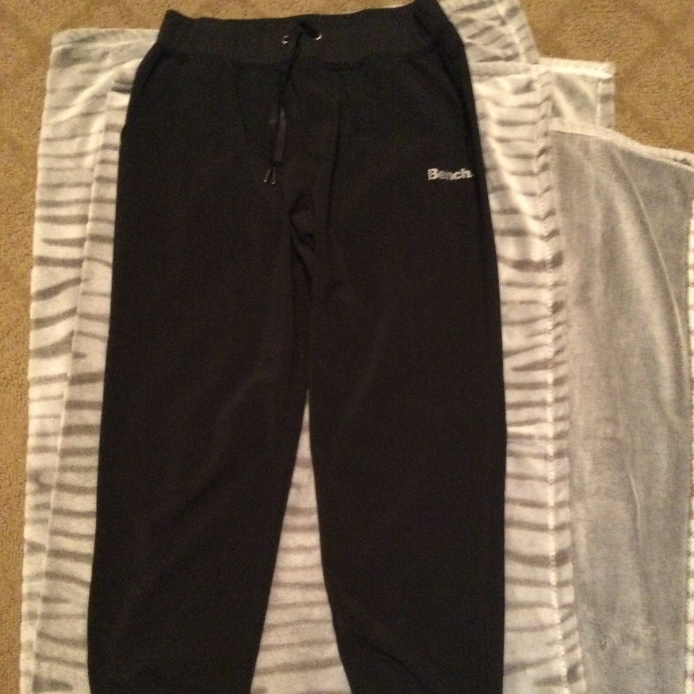 Black bench joggers size medium